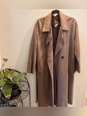 Favlux fashion brown suede trench coat Size L, NWOT